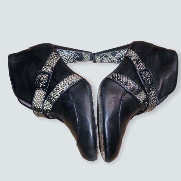 TARYN ROSE BOOT, NAPA LEATHER & FAUX REPTILE  SZ 6.5 - Picture 5 of 9